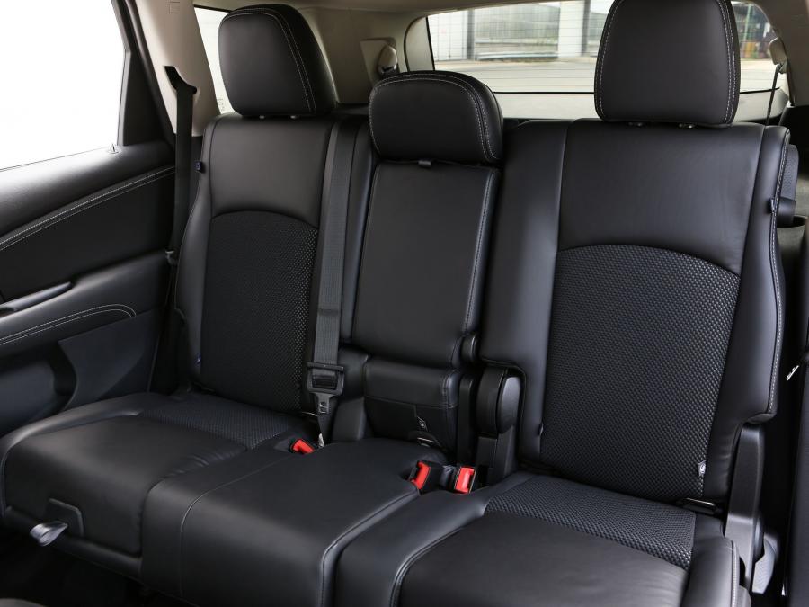  Fiat Freemont Cross 2014 года  (фото 22 из 32)